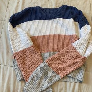 Hollister sweater